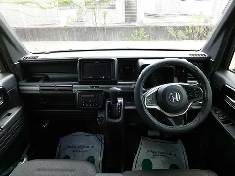 Honda N-VAN Plus Style
