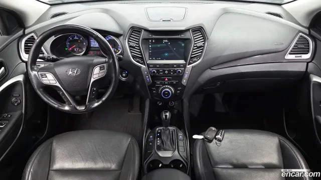 Hyundai Grand Santa Fe (Maxcruz)