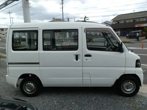 Mitsubishi Minicab Van