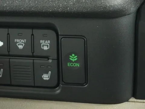 Honda N-BOX Joy
