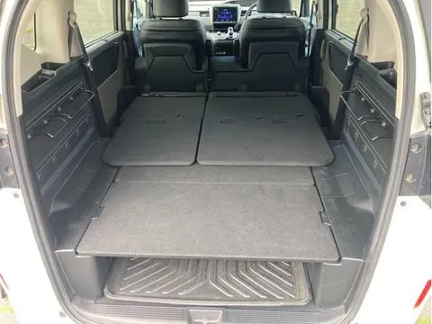 Honda Freed Plus