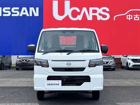 Nissan Clipper Truck
