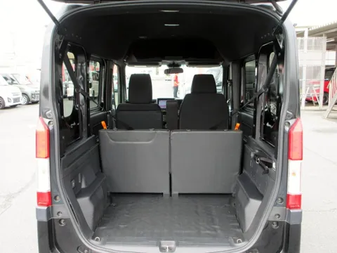 Honda N-VAN Plus Style
