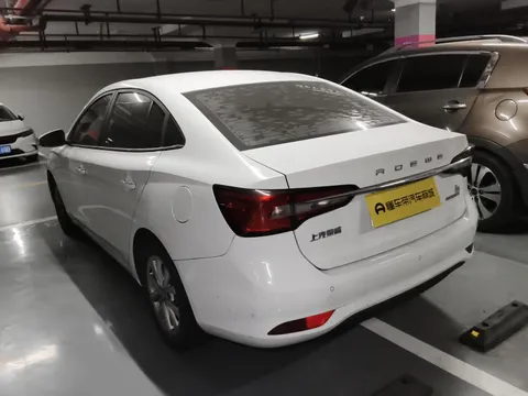 Roewe i5
