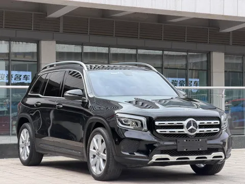 Mercedes-Benz Mercedes-Benz GLB