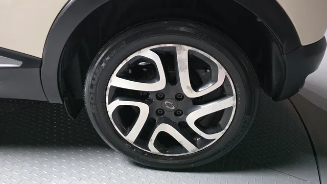 Renault QM3