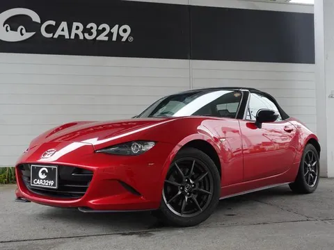 Mazda MX-5 (Roadster)