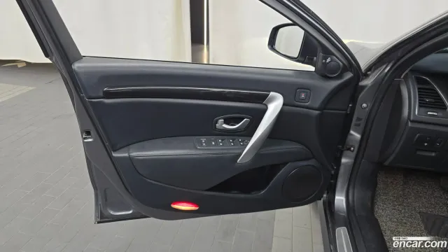 Renault SM7