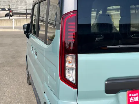 Suzuki Spacia Gear