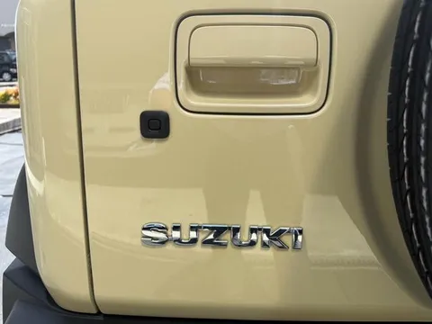 Suzuki Jimny Nomade