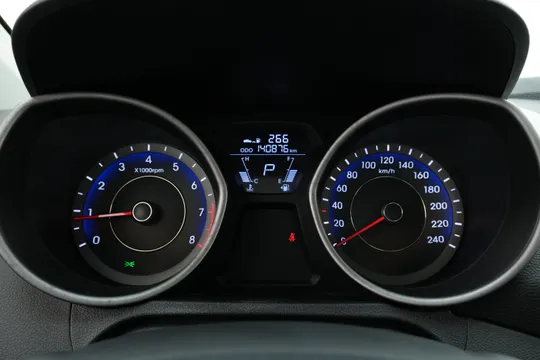 Hyundai Elantra (Avante)