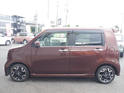 Honda N-WGN Custom
