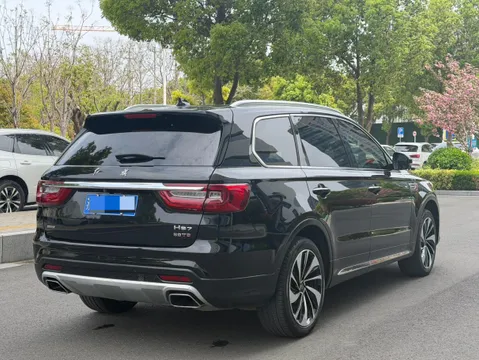 Hongqi HS7