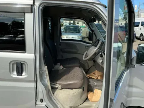 Nissan Clipper