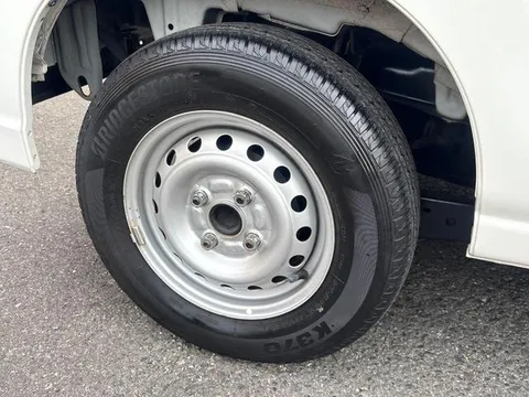Subaru Sambar Van