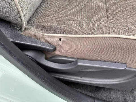 Daihatsu Mira Tocot