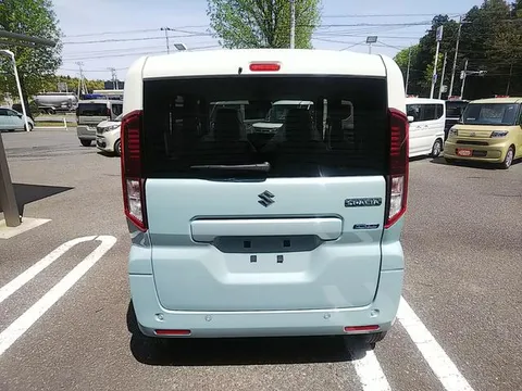 Suzuki Spacia