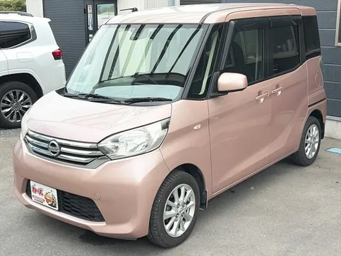 Nissan Dayz Roox