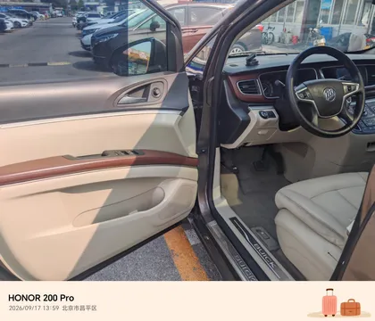 Buick GL8