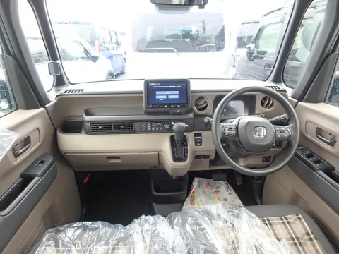 Honda N-BOX Joy