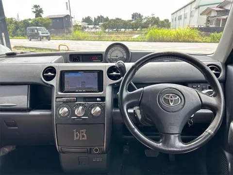 Toyota bB