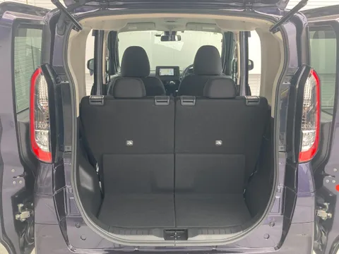 Mitsubishi eK X Space
