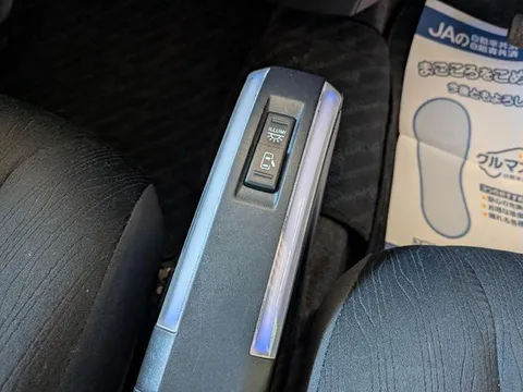 Subaru Lucra