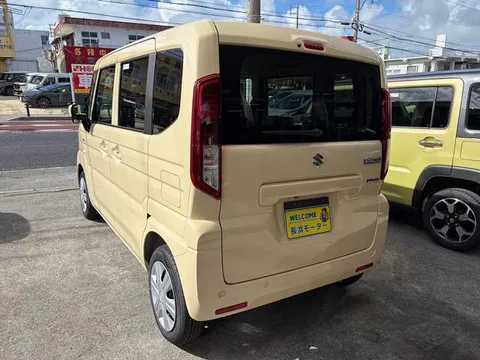 Suzuki Spacia