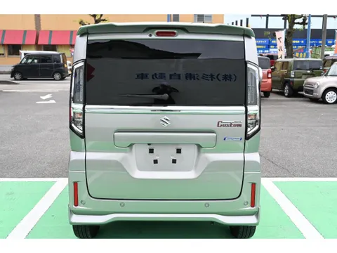 Suzuki Spacia Custom