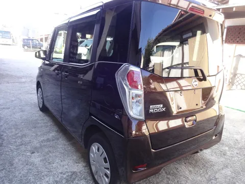 Nissan Dayz Roox