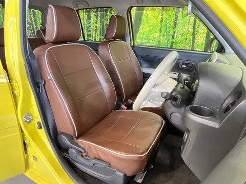 Daihatsu Mira Tocot