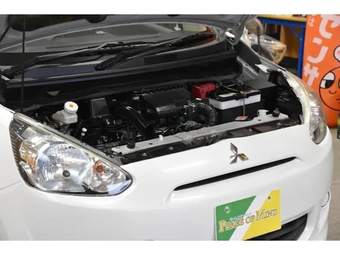 Mitsubishi Mirage