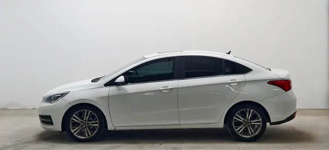 Chery Arrizo 5