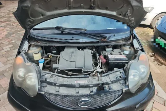 BYD F0