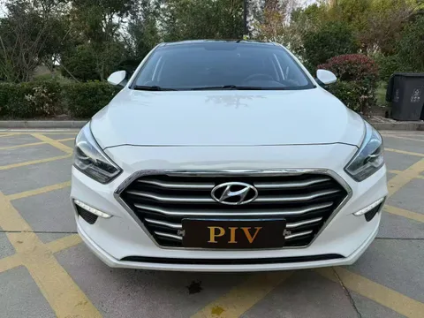 Hyundai Mistra