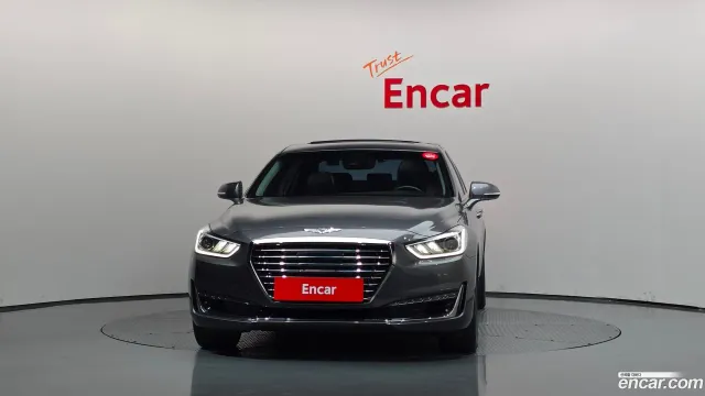 Genesis G90 (EQ900)