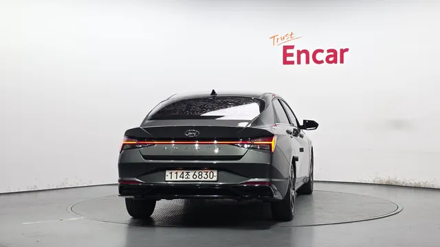Hyundai Elantra (Avante)
