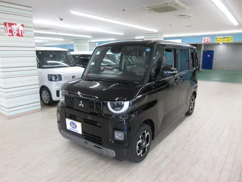 Mitsubishi Delica Mini