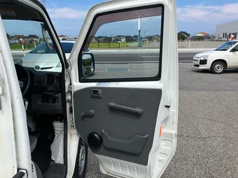 Mitsubishi Minicab Truck