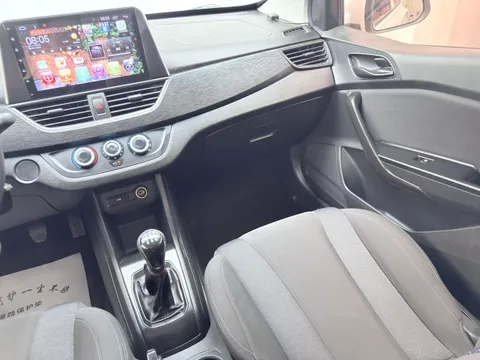 Baojun 310