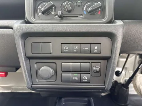 Nissan Clipper Truck