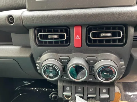 Suzuki Jimny Nomade