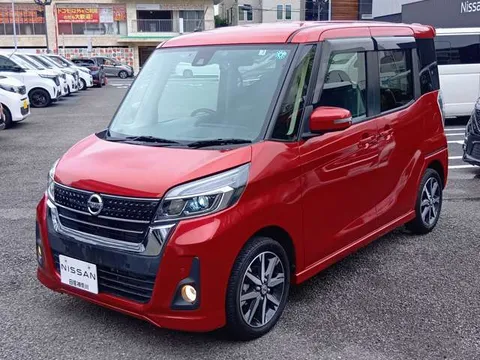 Nissan Dayz Roox