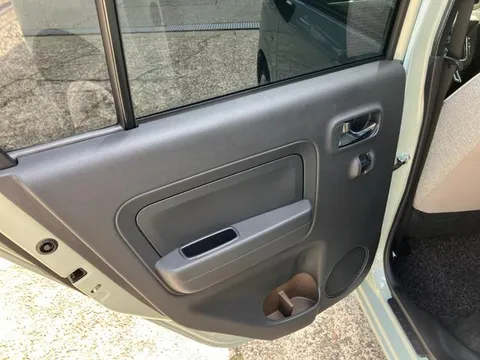 Daihatsu Mira Tocot