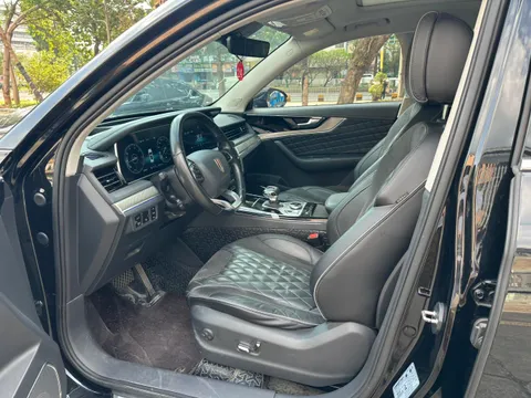 Hongqi HS5