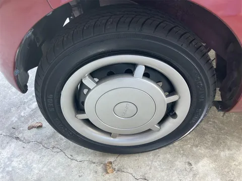 Daihatsu Mira Tocot
