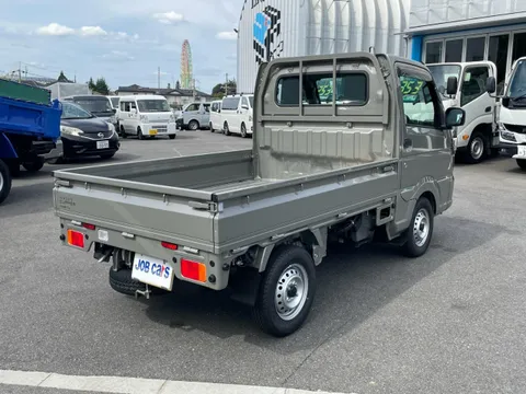 Nissan Clipper Truck