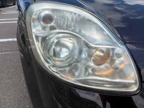 Mazda Verisa