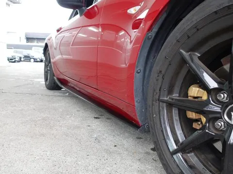 Mazda MX-5 (Roadster)