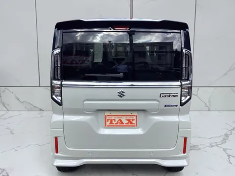 Suzuki Spacia Custom